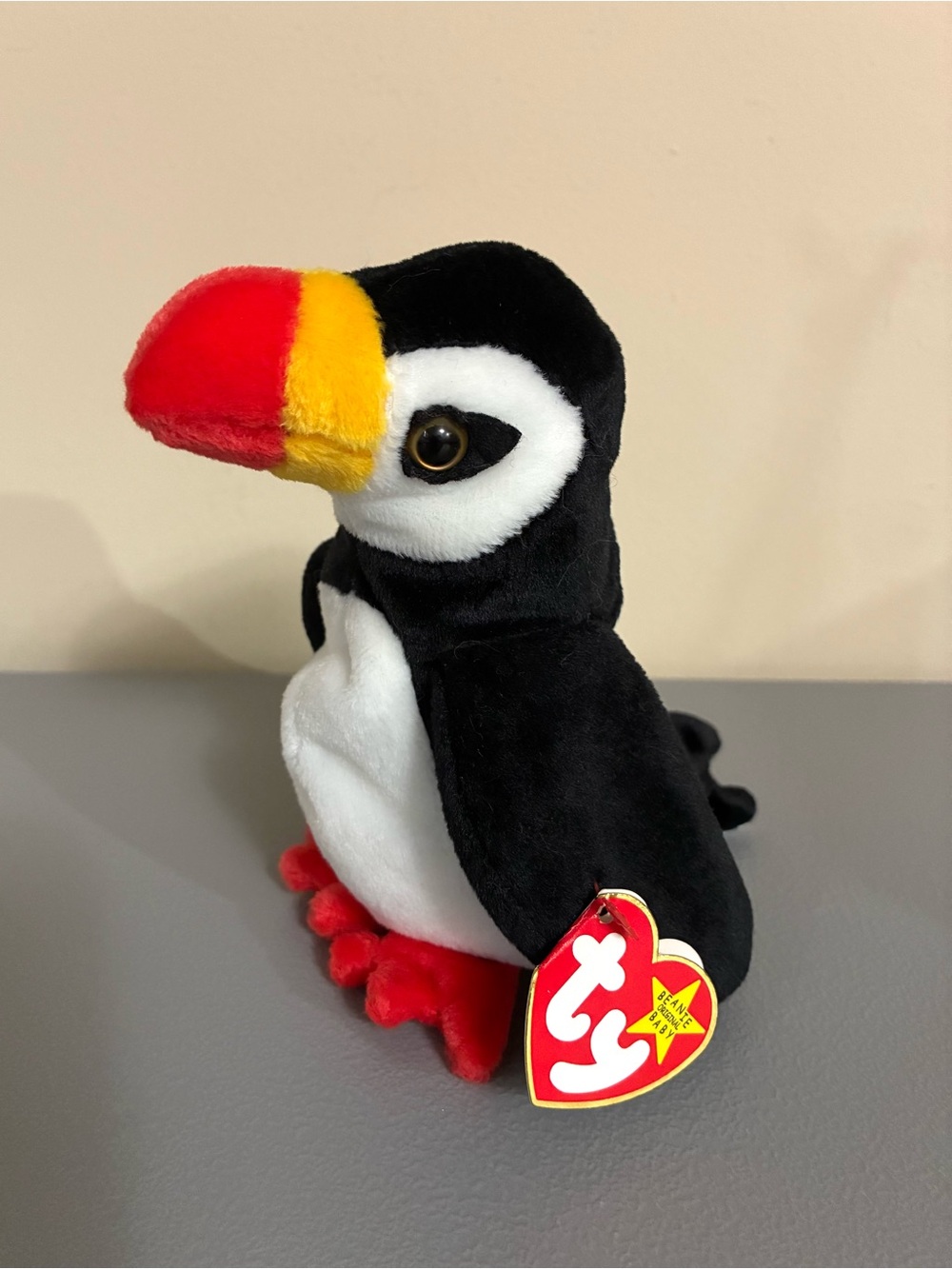 Vintage 1997 Ty Puffer the Puffin Beanie Baby
